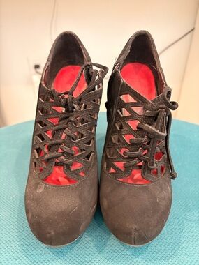Women’s Black Suede Lace-Up Heel with Red Insole